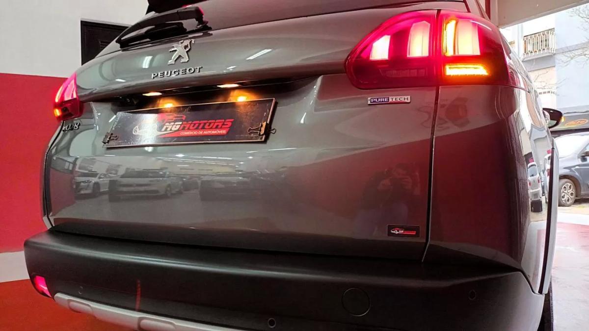 peugeot-2008-2016-gasolina-1199cc