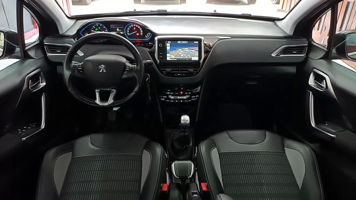 peugeot-2008-2016-gasolina-1199cc