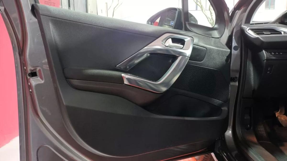 peugeot-2008-2016-gasolina-1199cc