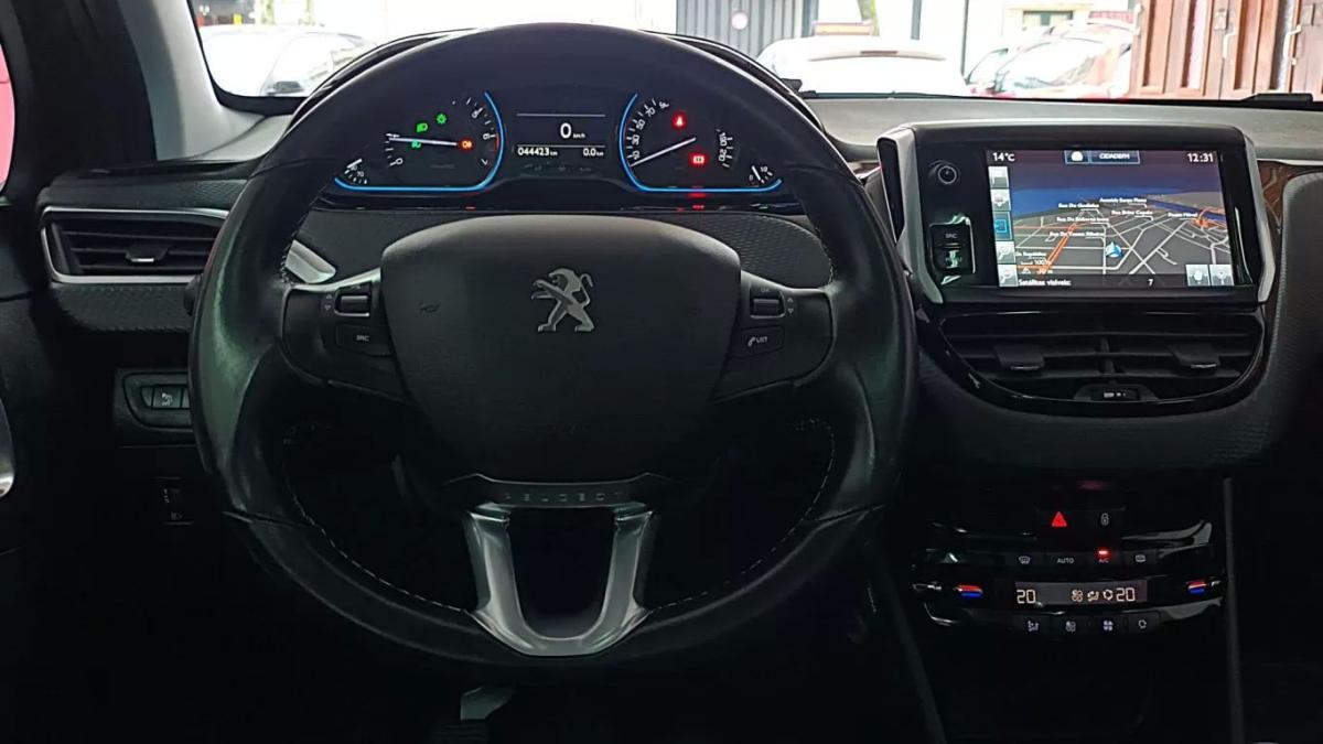 peugeot-2008-2016-gasolina-1199cc