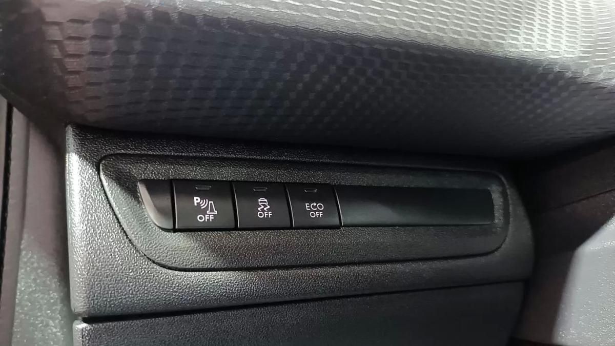 peugeot-2008-2016-gasolina-1199cc
