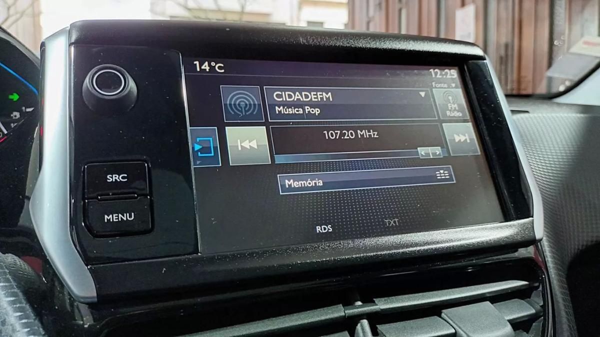 peugeot-2008-2016-gasolina-1199cc