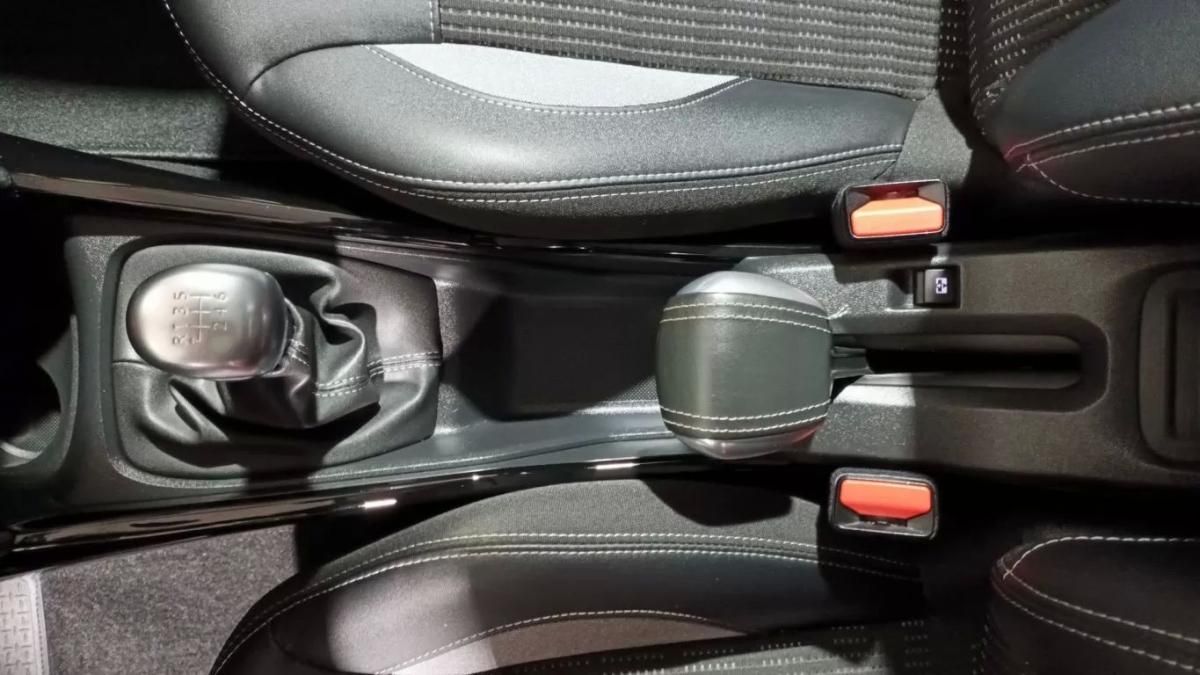 peugeot-2008-2016-gasolina-1199cc