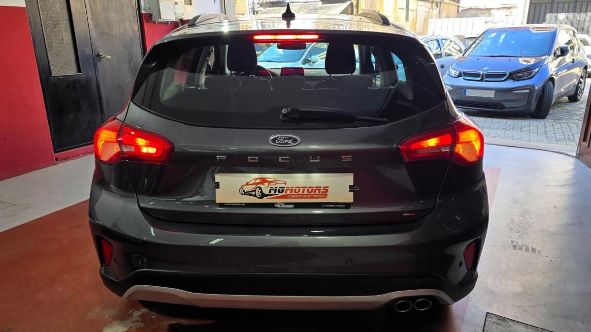 ford-focus-2020-gasolina-998cc
