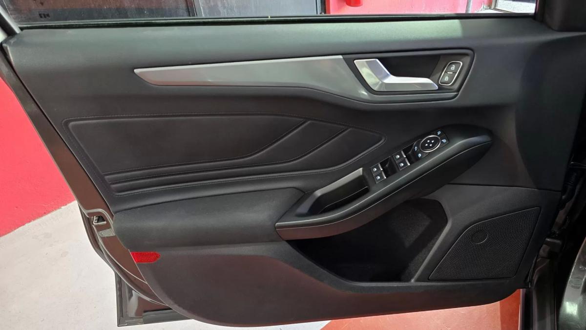 ford-focus-2020-gasolina-998cc