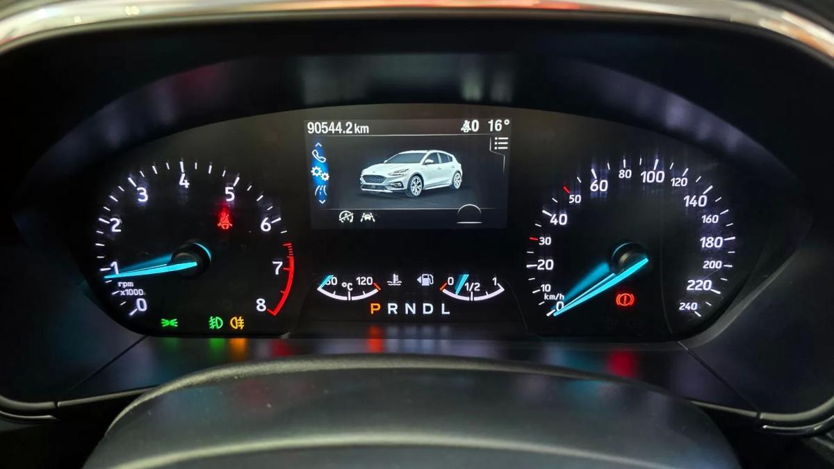 ford-focus-2020-gasolina-998cc