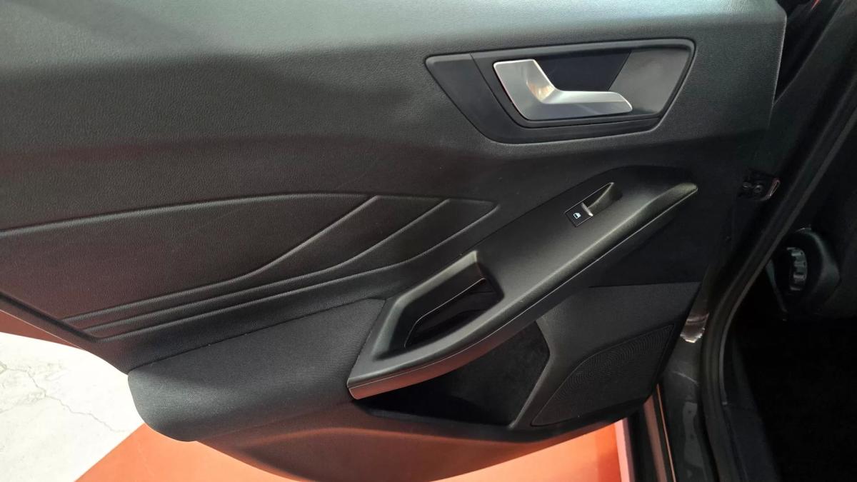 ford-focus-2020-gasolina-998cc