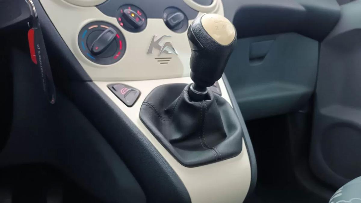 ford-ka-2015-gasolina-1242cc