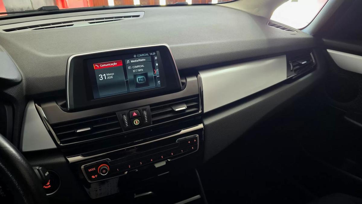 bmw-serie-2-2018-diesel-1496cc