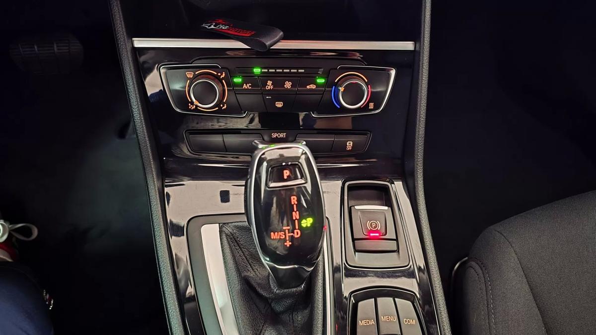bmw-serie-2-2018-diesel-1496cc
