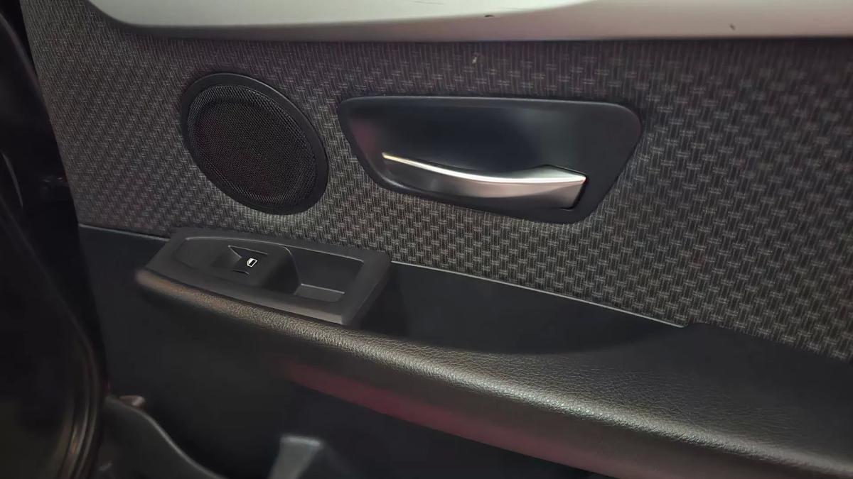 bmw-serie-2-2018-diesel-1496cc