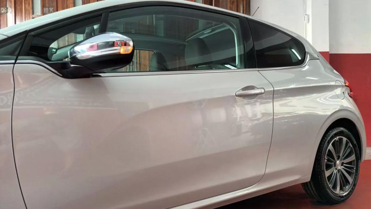 peugeot-208-2016-gasolina-1199cc