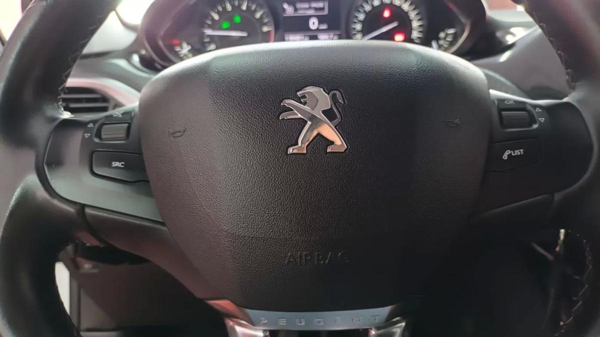 peugeot-208-2016-gasolina-1199cc