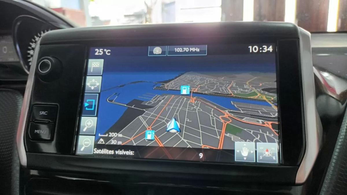 peugeot-208-2016-gasolina-1199cc