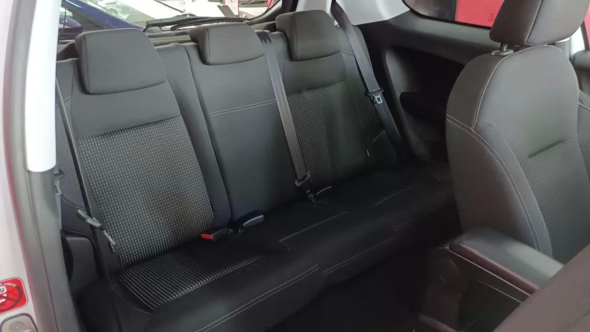 peugeot-208-2016-gasolina-1199cc