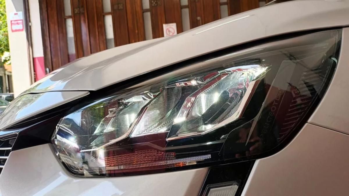 peugeot-e-208-2020-eletrico-200cc