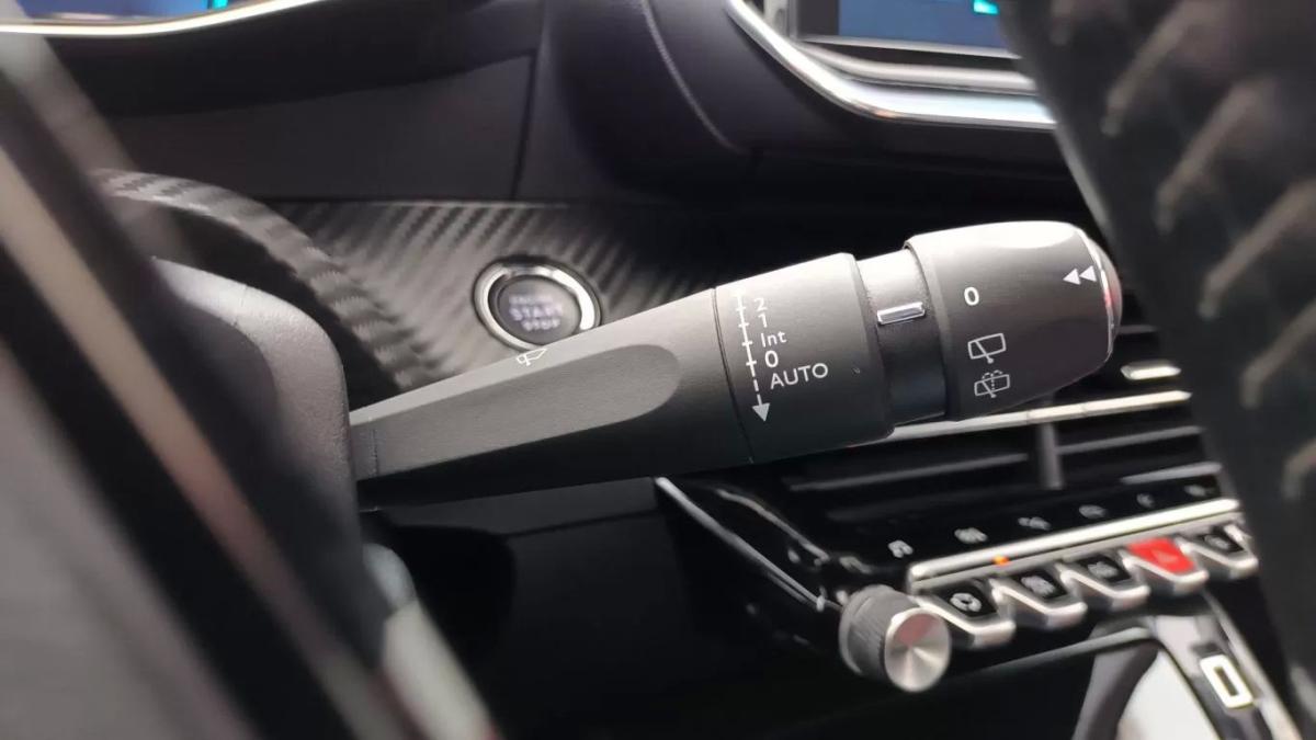 peugeot-e-208-2020-eletrico-200cc