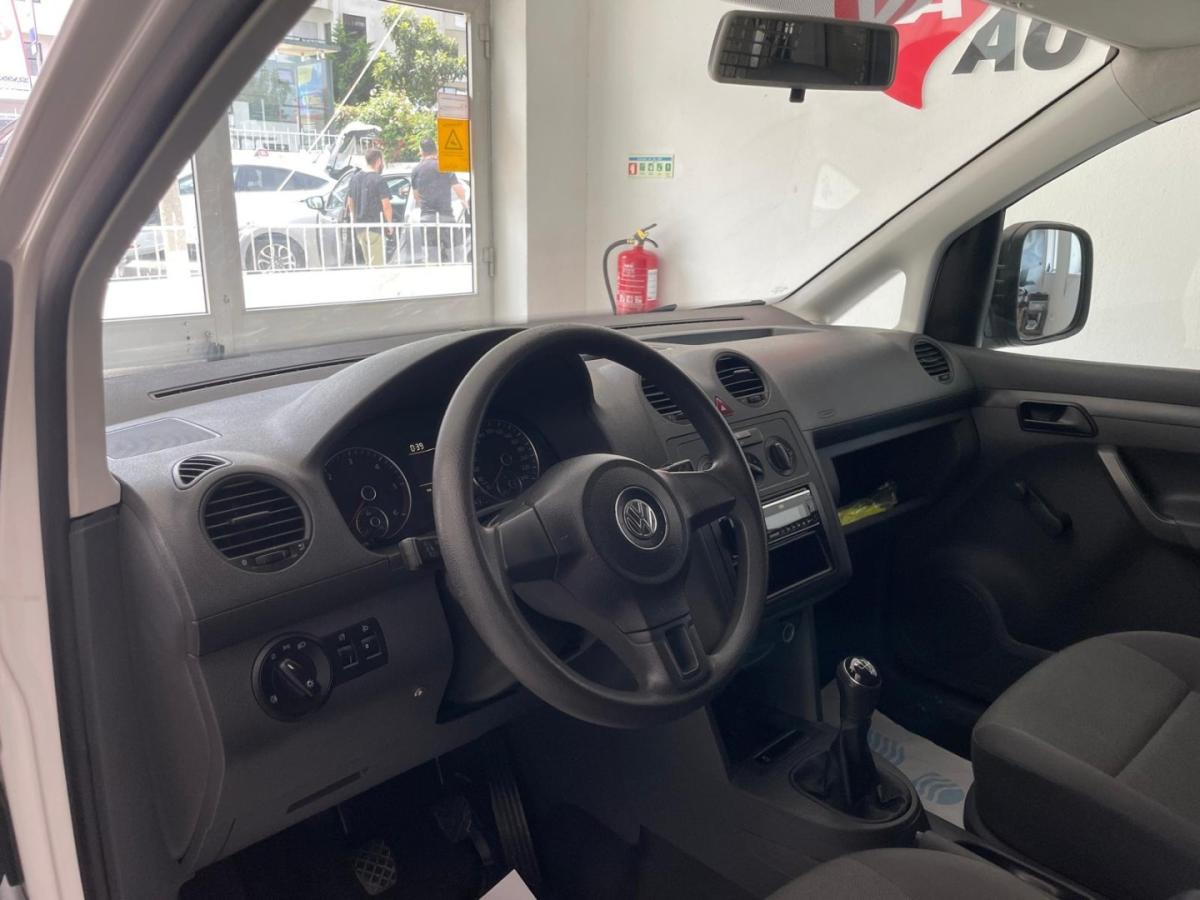 volkswagen-caddy-2015-diesel-1600cc