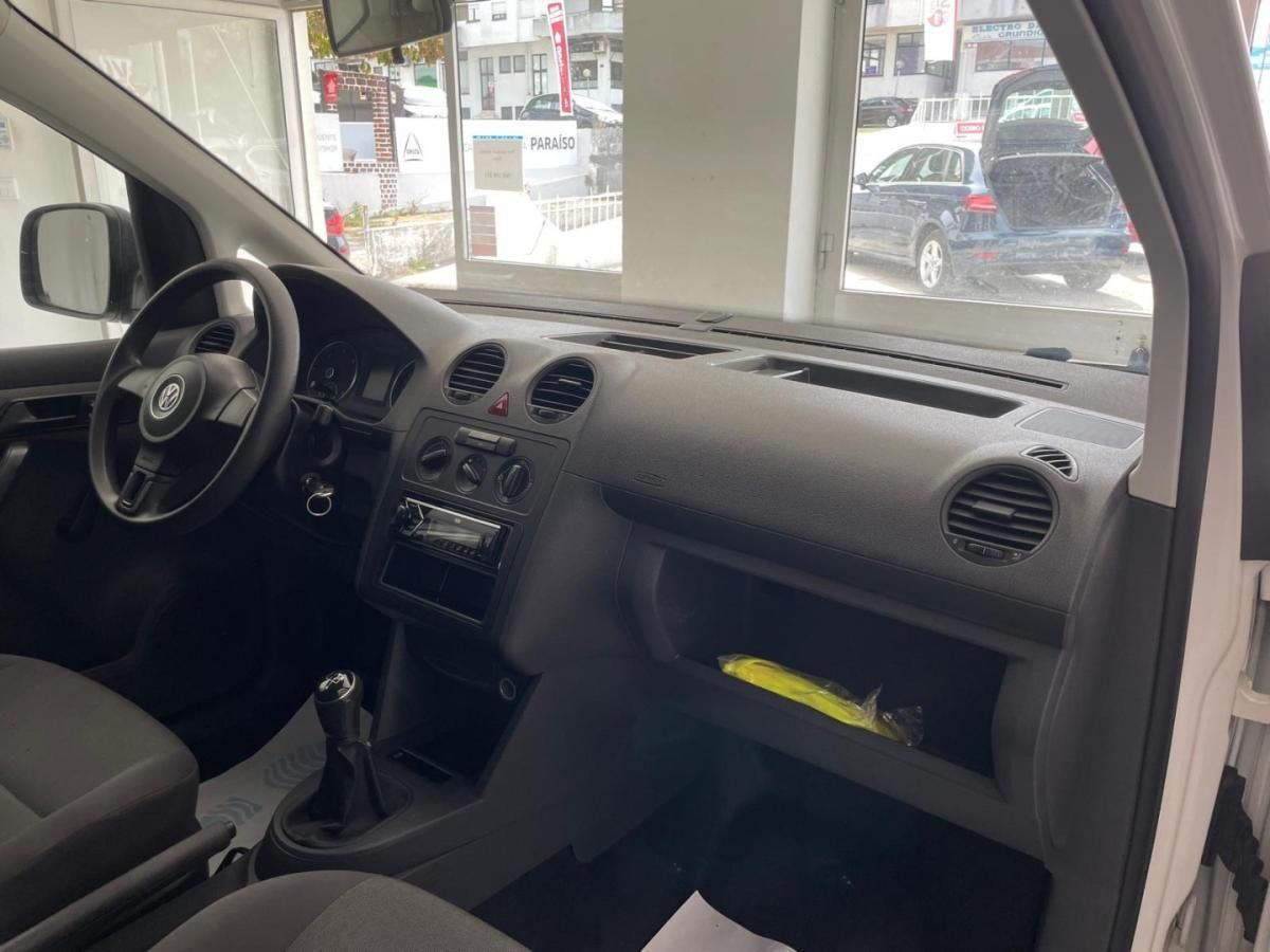 volkswagen-caddy-2015-diesel-1600cc