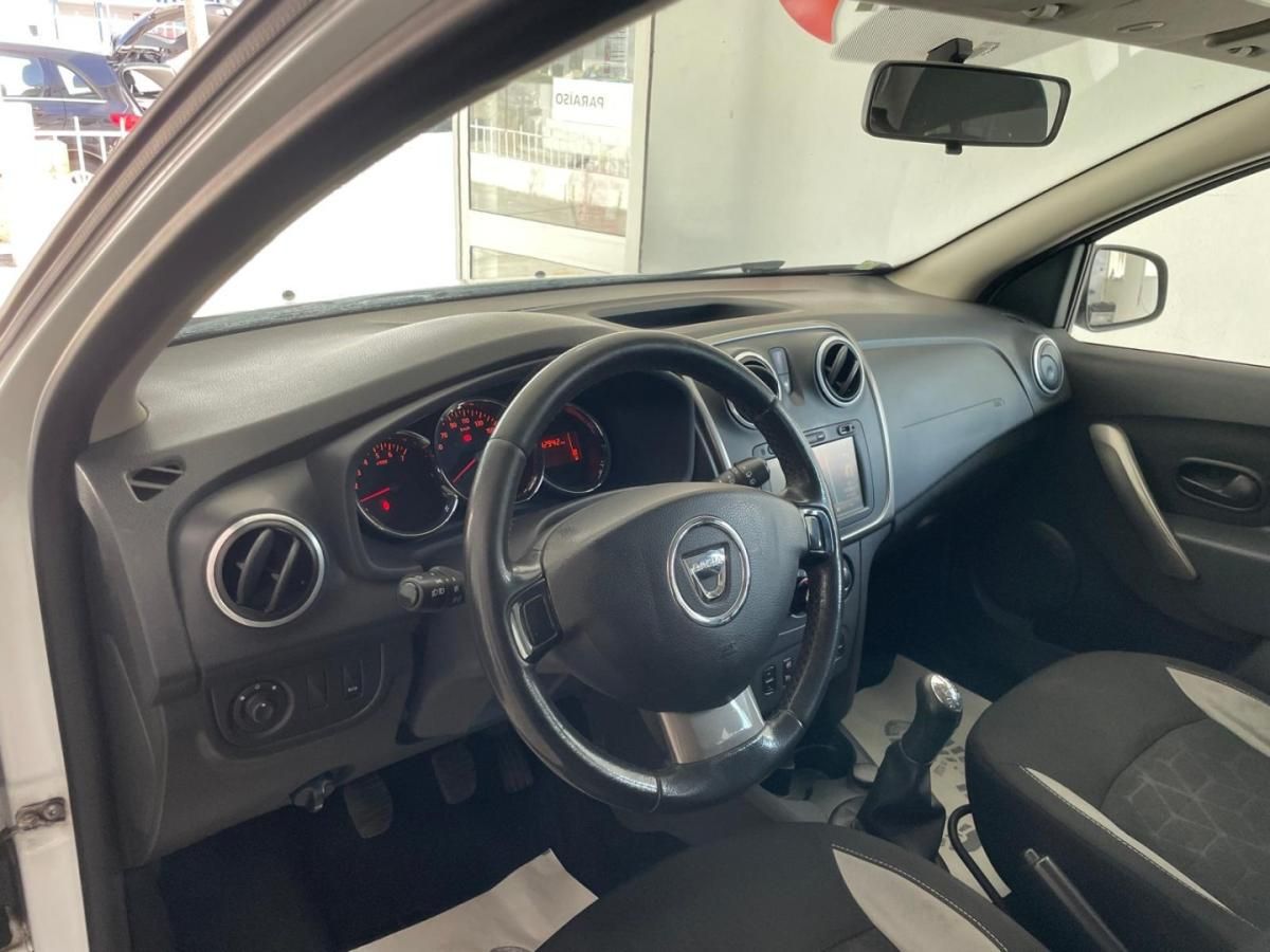 dacia-sandero-2015-gpl-898cc