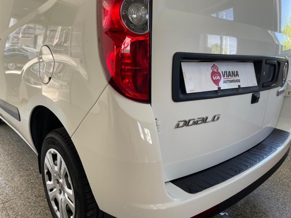 fiat-doblo-2022-diesel-1598cc