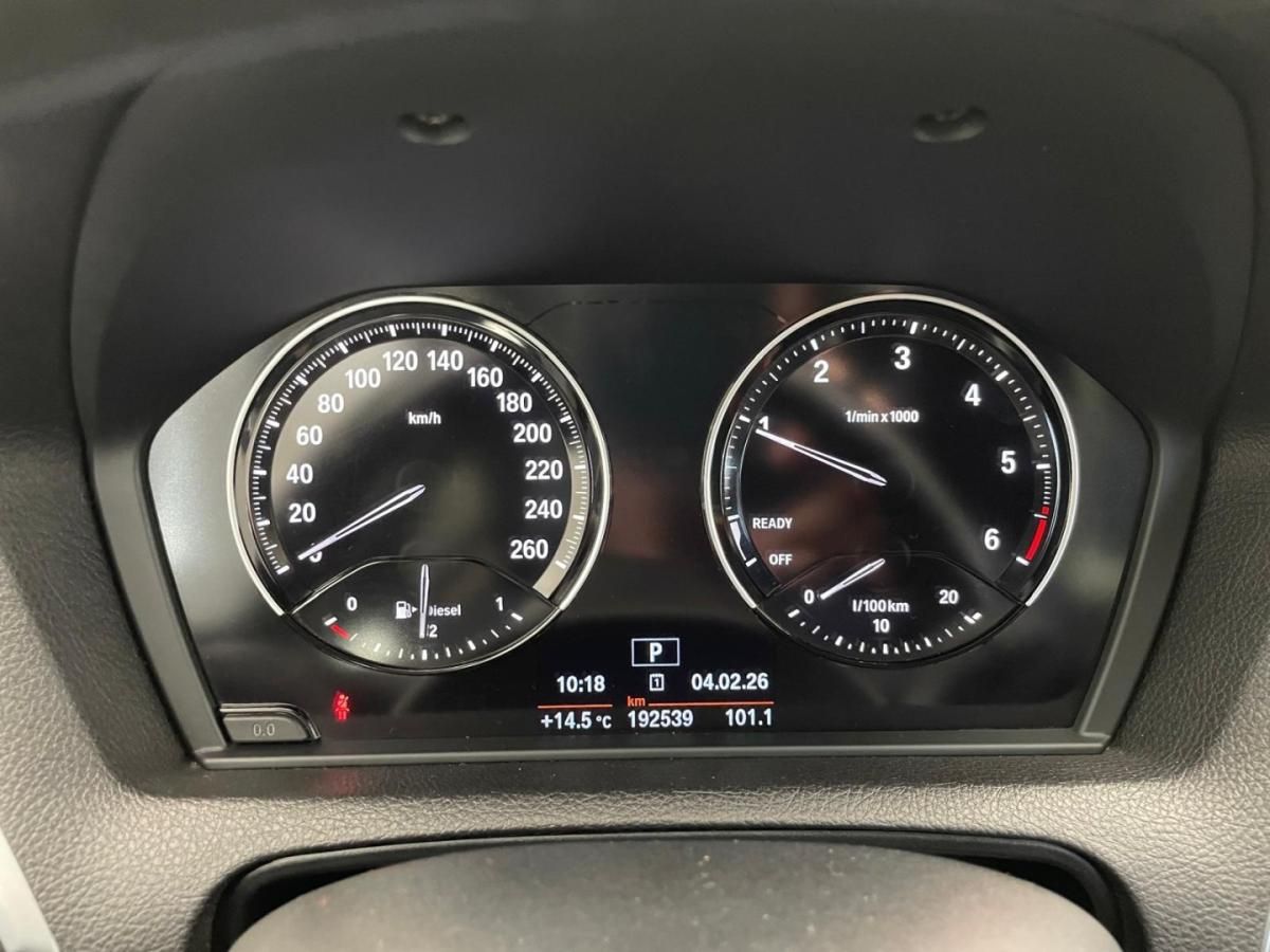 bmw-serie-1-2018-diesel-1496cc