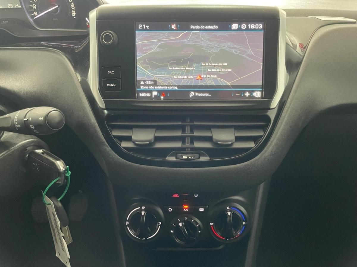 peugeot-208-2018-gasolina-1199cc