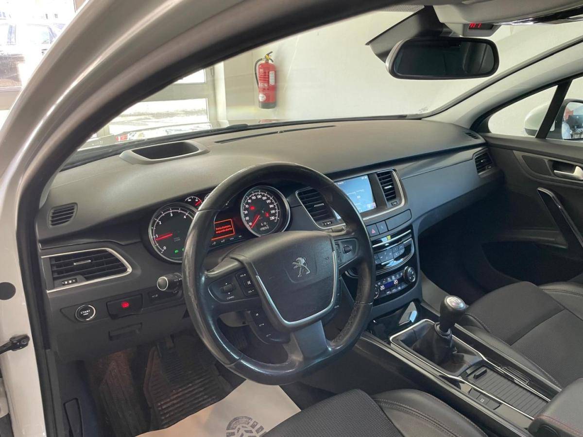 peugeot-508-sw-2016-diesel-1560cc