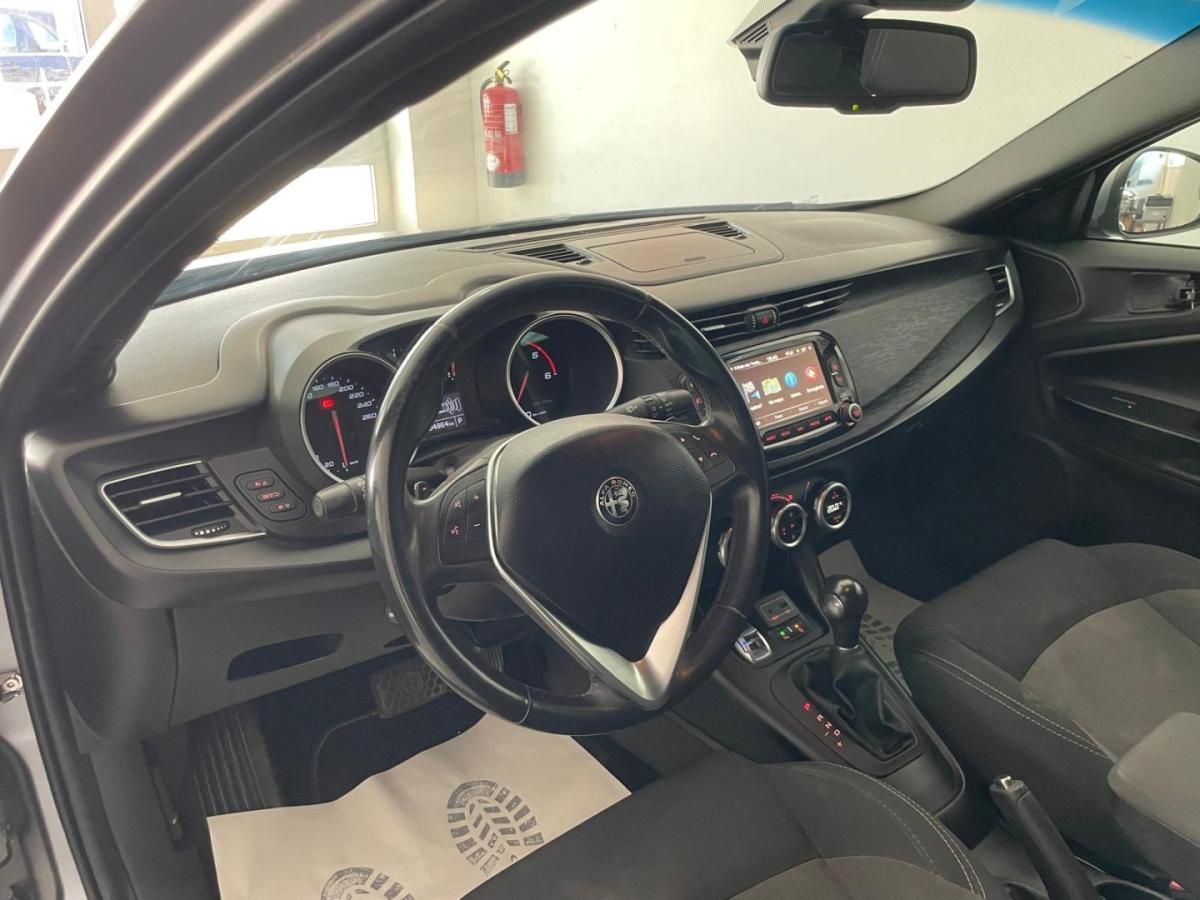 alfa-romeo-giulietta-2018-diesel-1598cc