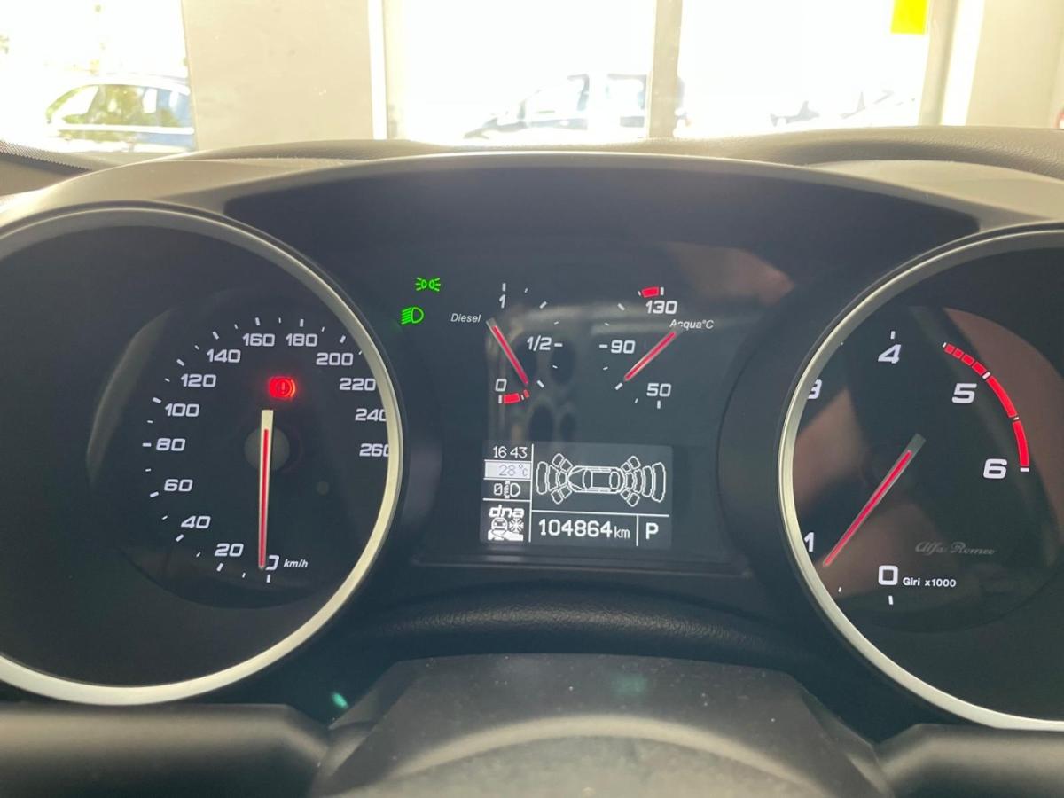 alfa-romeo-giulietta-2018-diesel-1598cc