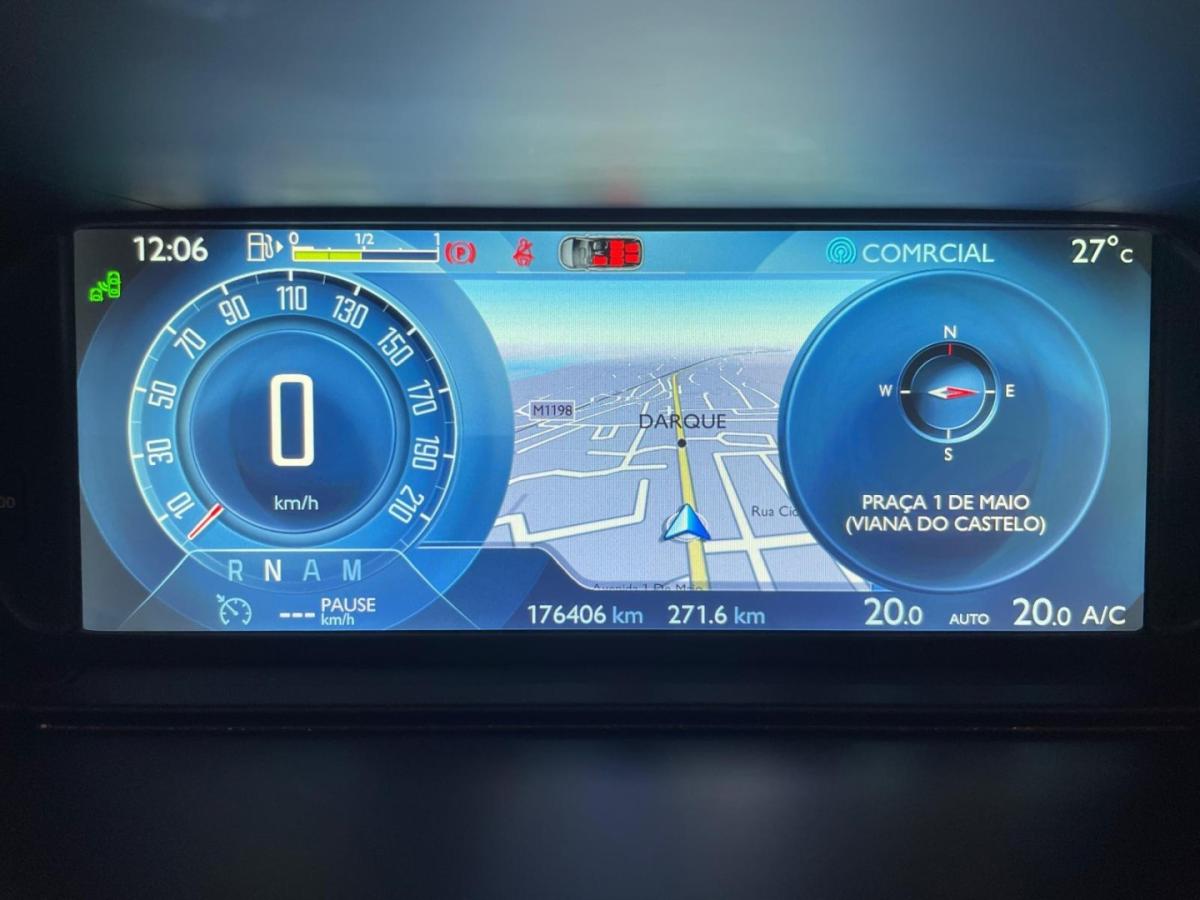 citroen-c4-grand-picasso-2014-diesel-1560cc