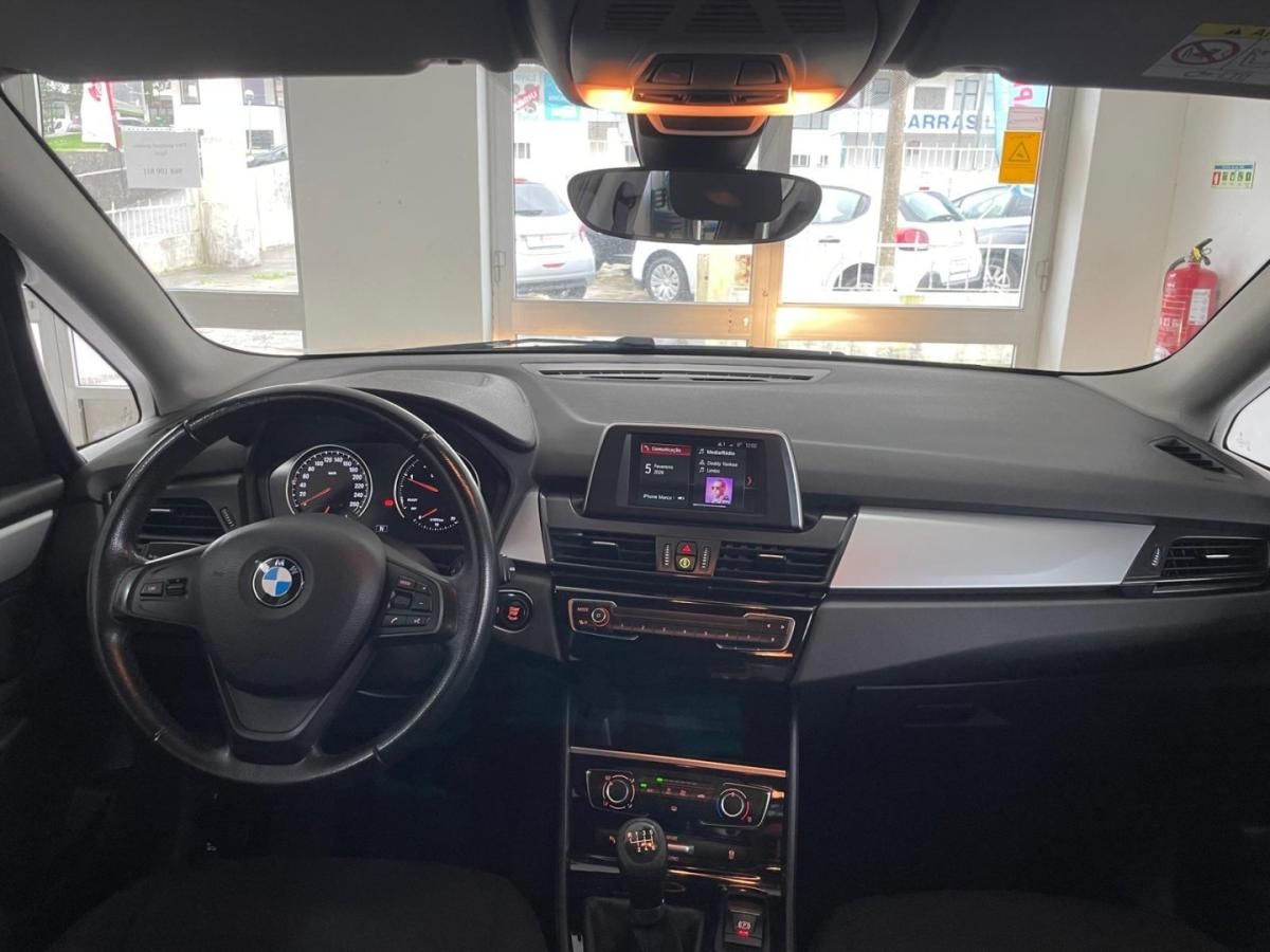 bmw-serie-2-2018-diesel-1496cc