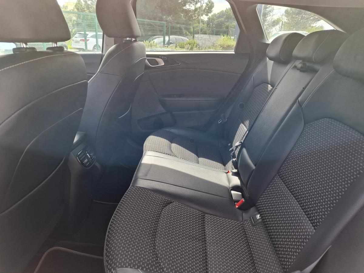 kia-ceed-1-6-crdi-2018-diesel-1598cc