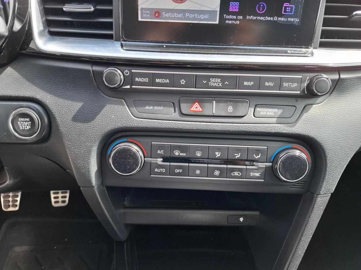 kia-ceed-1-6-crdi-2018-diesel-1598cc