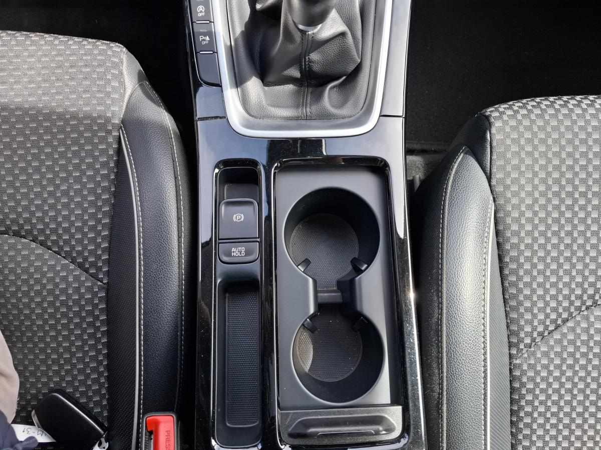 kia-ceed-1-6-crdi-2018-diesel-1598cc
