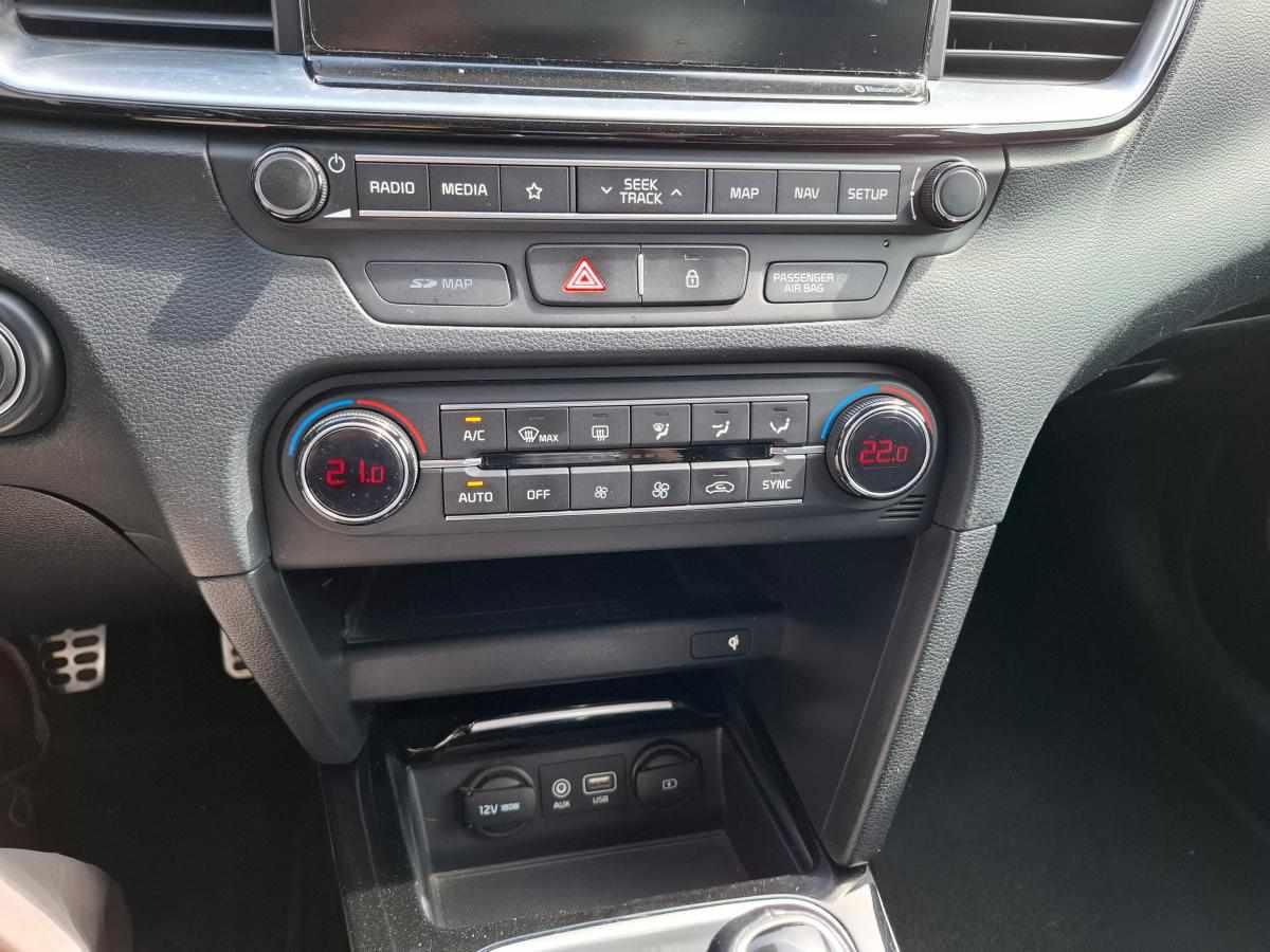kia-ceed-1-6-crdi-2018-diesel-1598cc