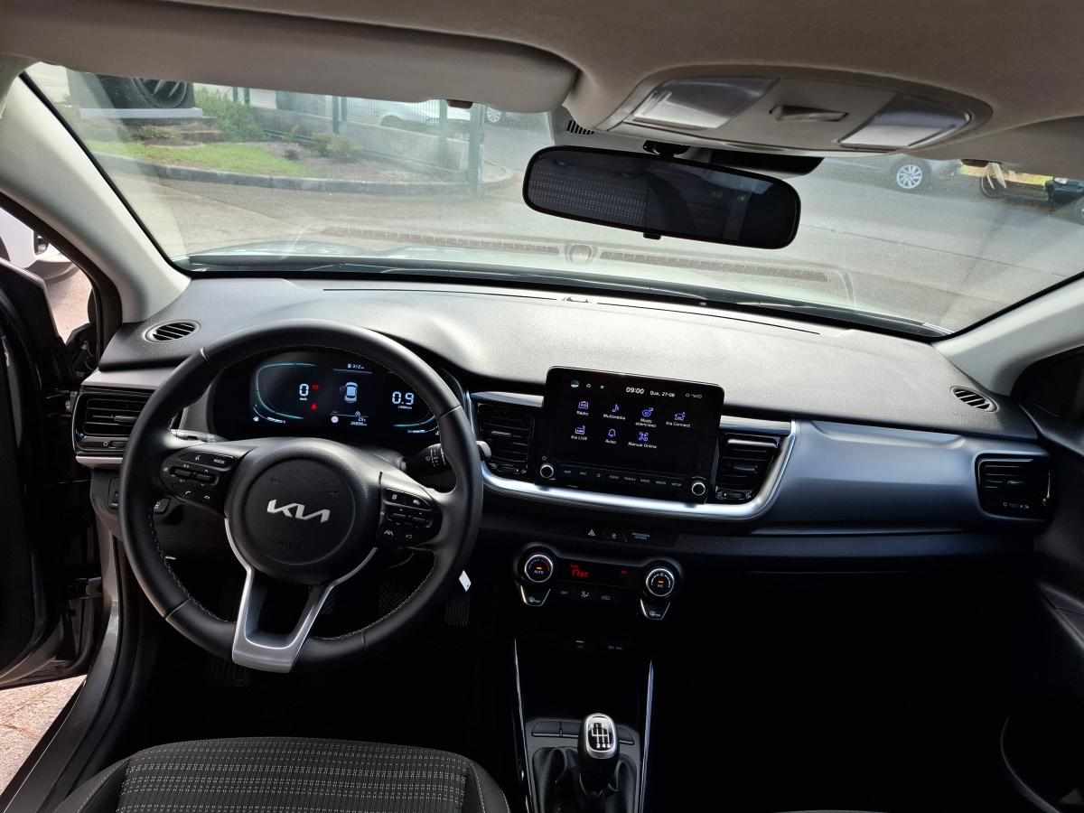kia-stonic-1-0-t-gdi-2025-gasolina-998cc