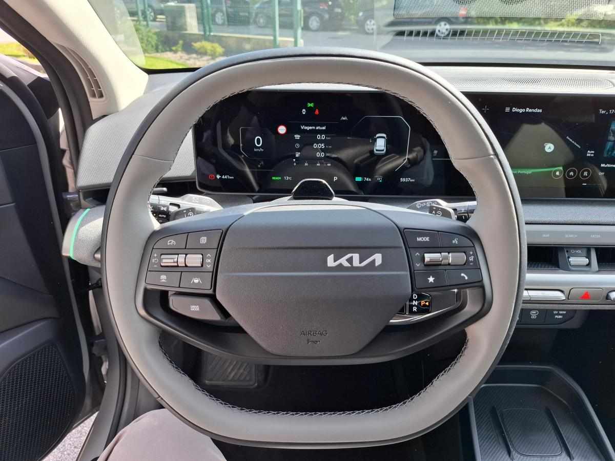 kia-ev4-81-4-kwh-tech-2025-eletrico