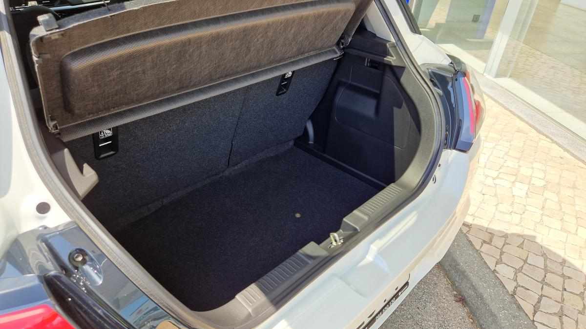 suzuki-swift-1-2-dualjetshvs-2024-gasolina-1197cc