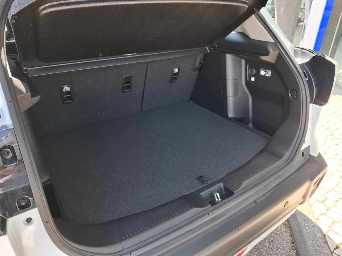 suzuki-sx4-1-4-boosterjet-2023-gasolina-1373cc