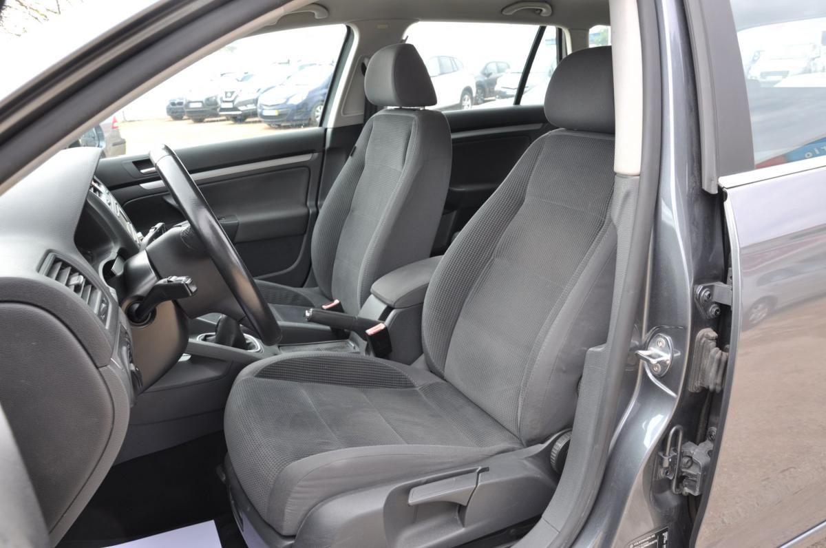 volkswagen-golf-variant-2008-diesel-1968cc
