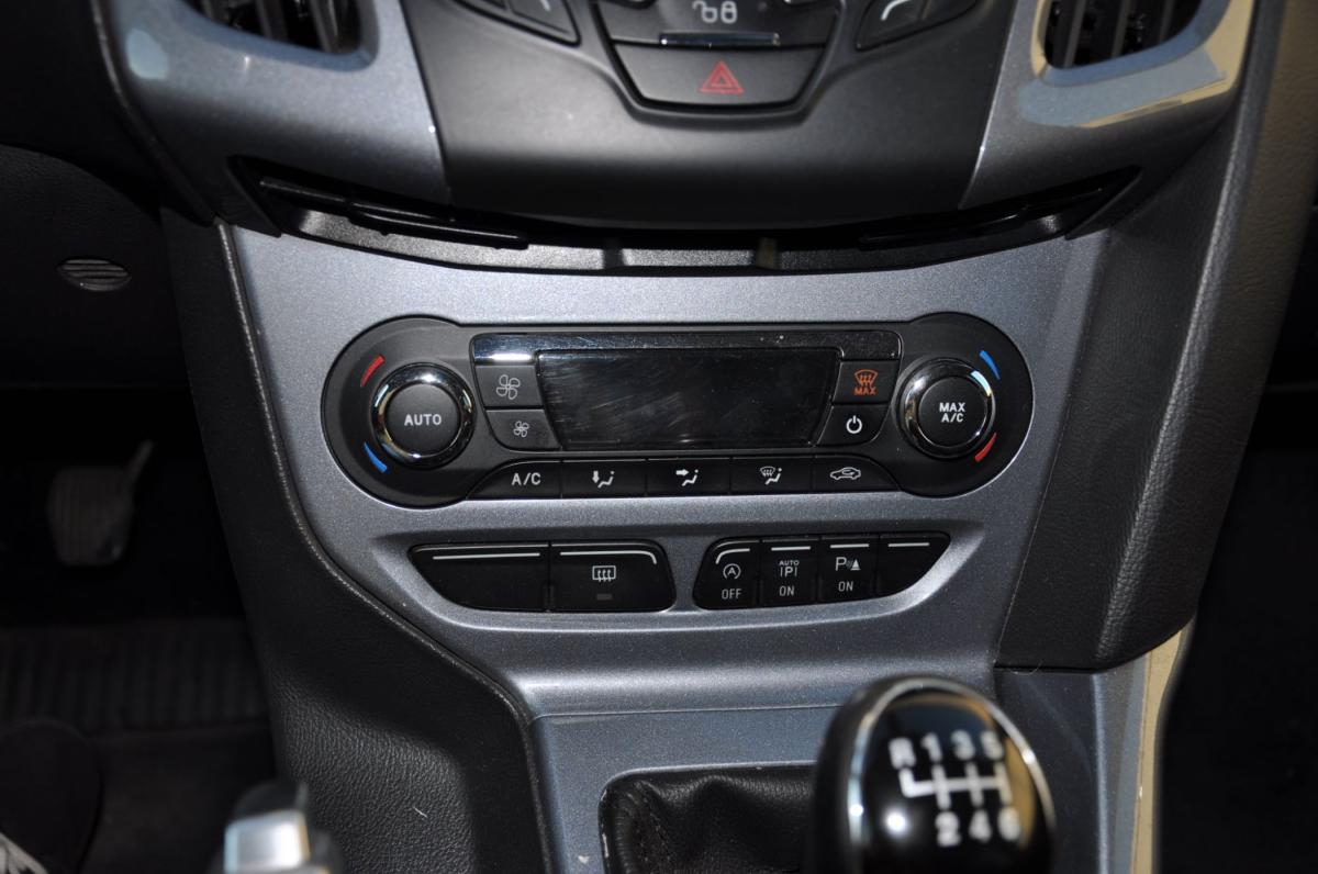 ford-focus-2014-diesel-1560cc