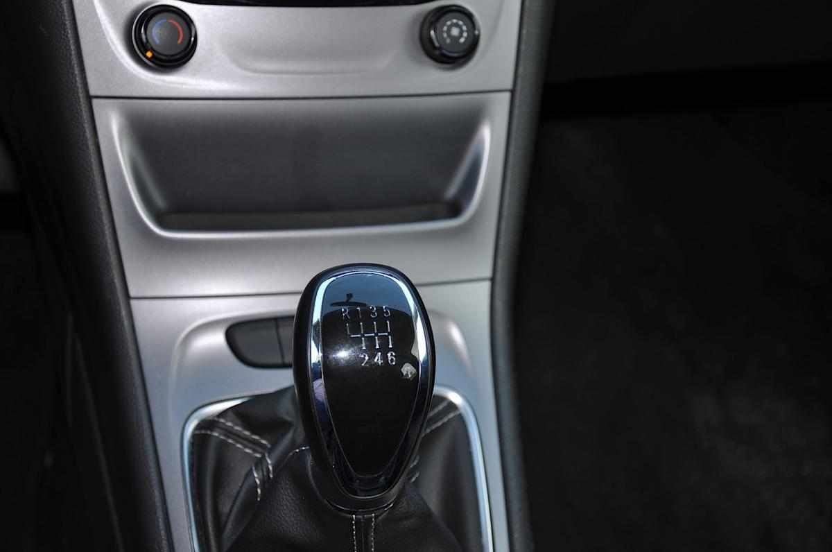 opel-astra-sport-tourer-2017-diesel-1598cc