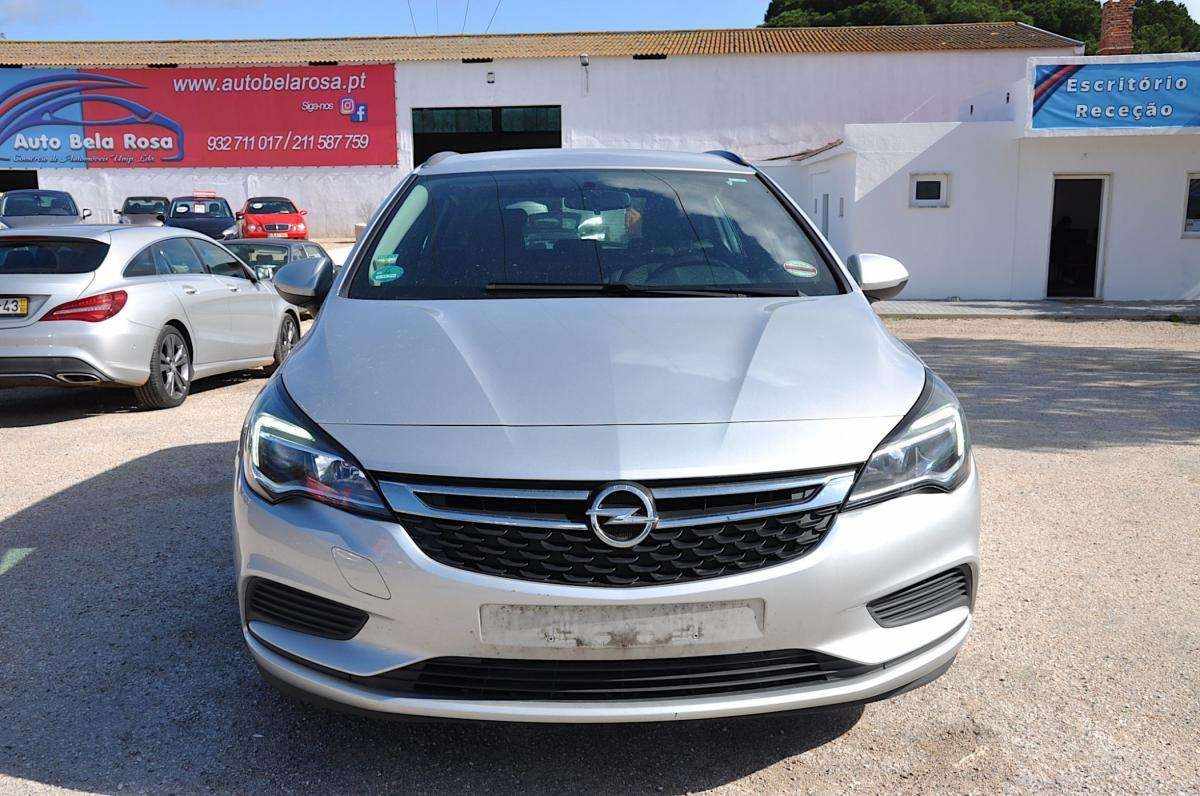 opel-astra-sport-tourer-2017-diesel-1598cc
