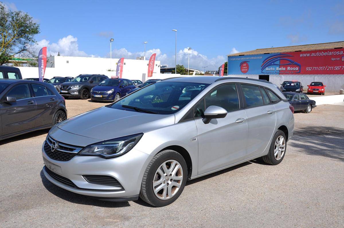opel-astra-sport-tourer-2017-diesel-1598cc