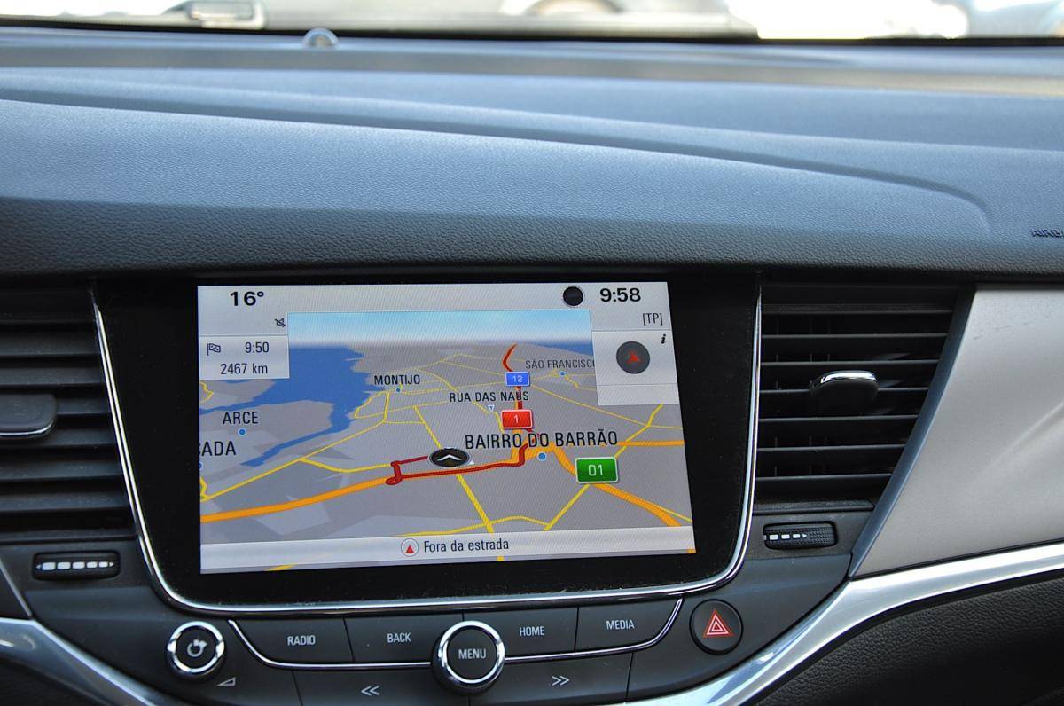 opel-astra-sport-tourer-2017-diesel-1598cc