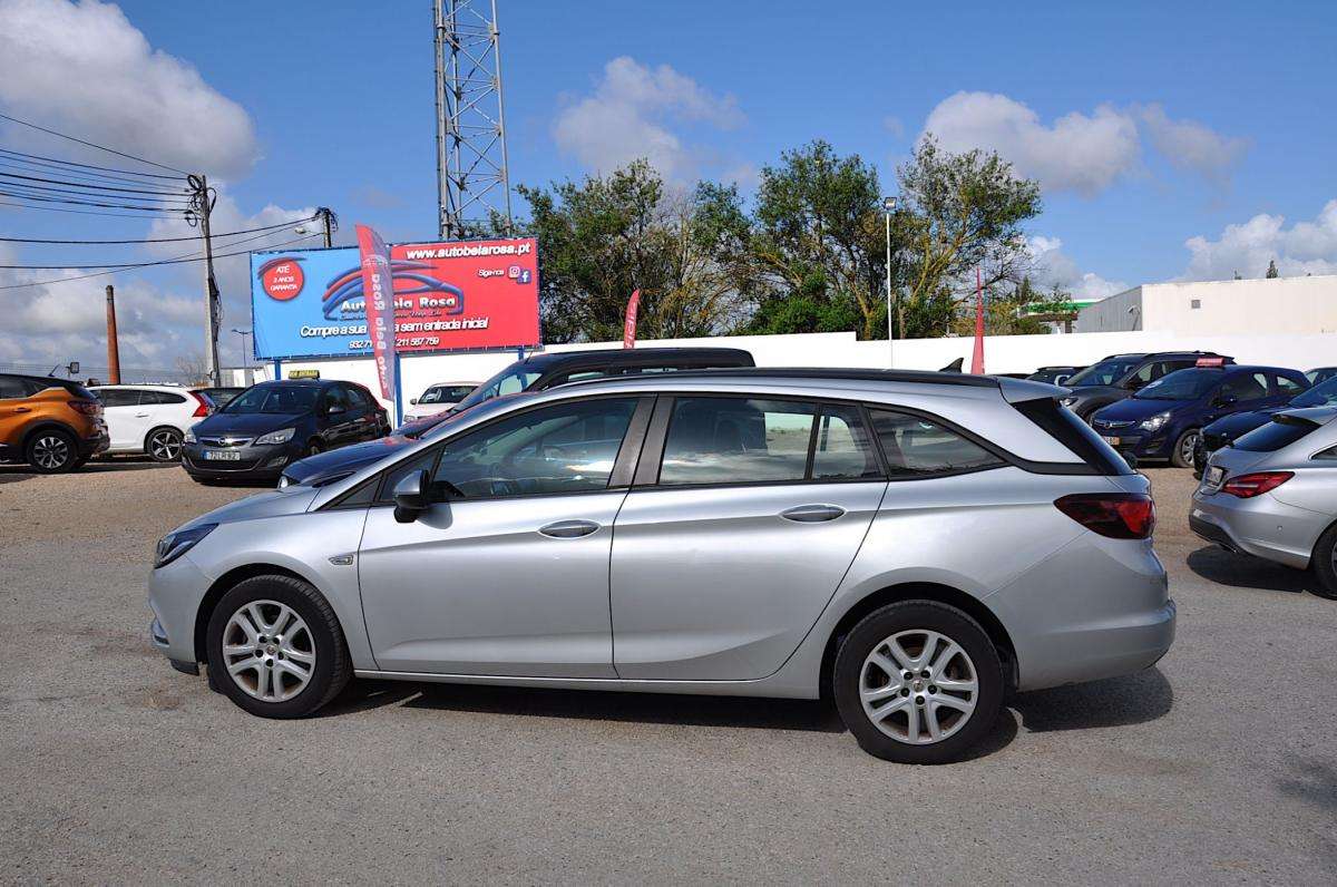opel-astra-sport-tourer-2017-diesel-1598cc