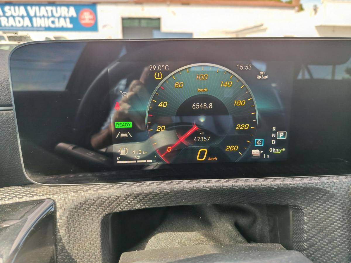 mercedes-benz-classe-a-2022-hibrido-a-gasolina-1332cc