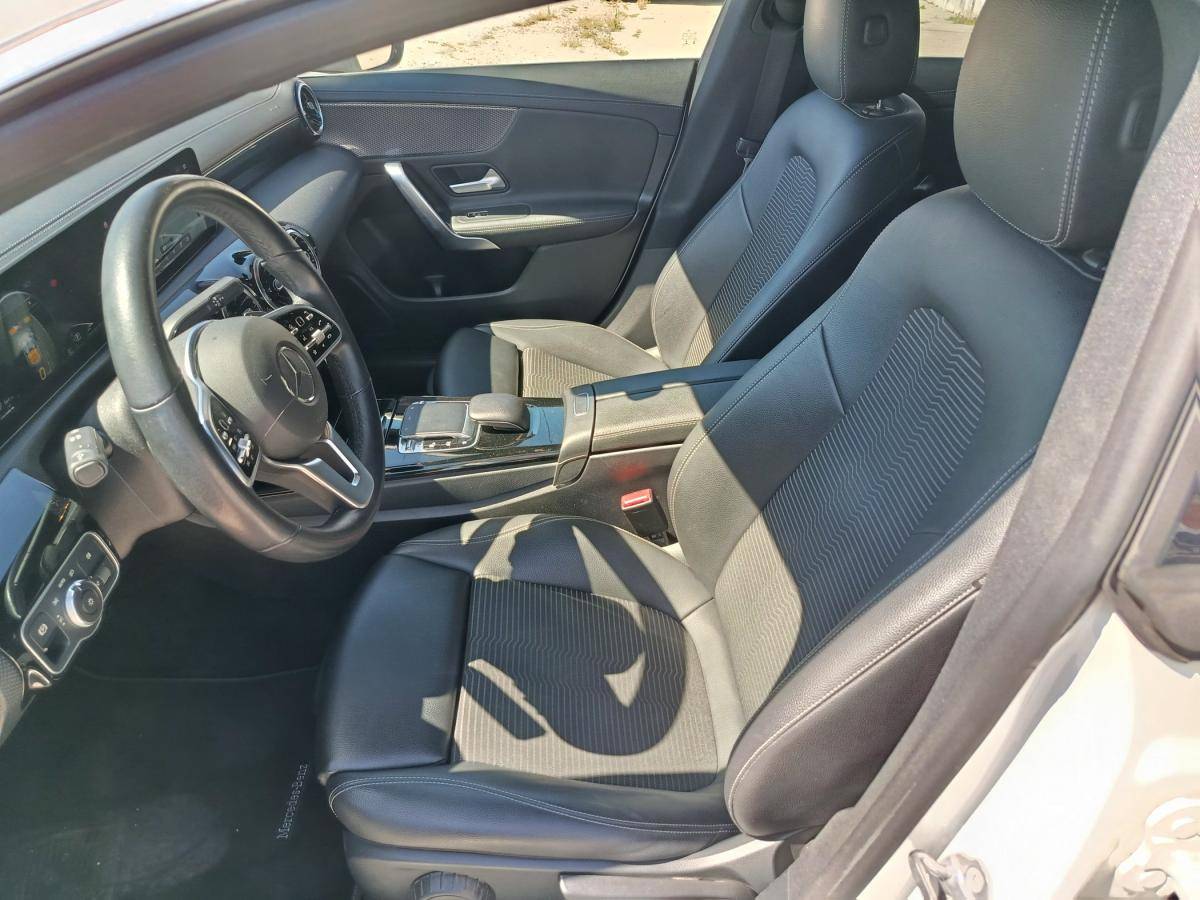 mercedes-benz-cla-2019-diesel-1950cc