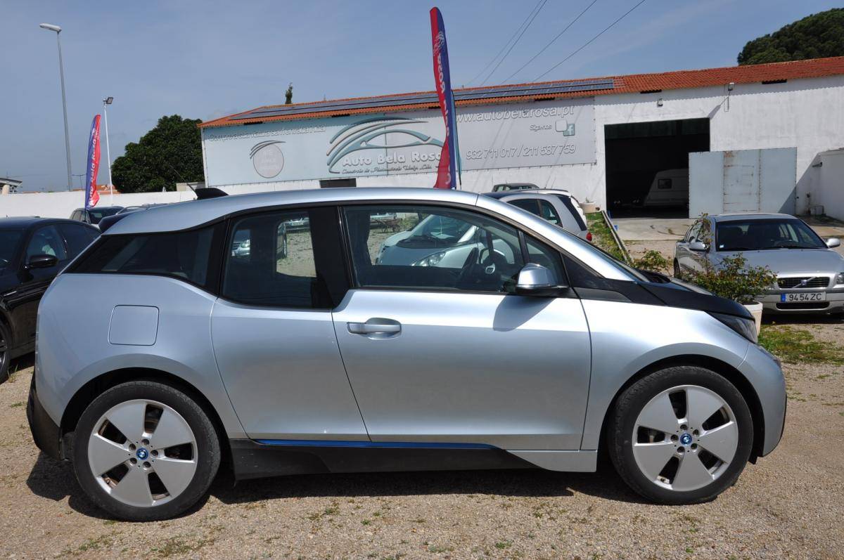 bmw-i3-2014-eletrico-500cc